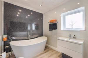 Photo 22- click for photo gallery